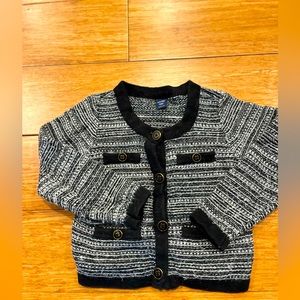 Very elegant buttoned sweater for girl size 4T, Chanel style.
